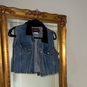 Vintage Denim Vest w Black Velvet Collar
